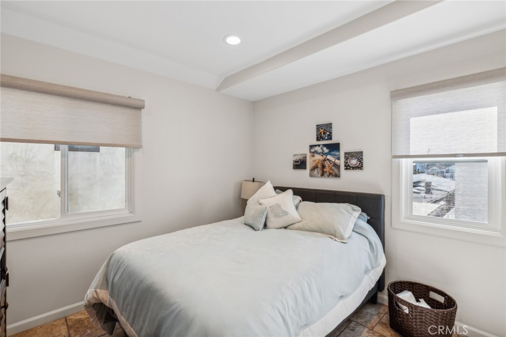 410 .5 Goldenrod Avenue B