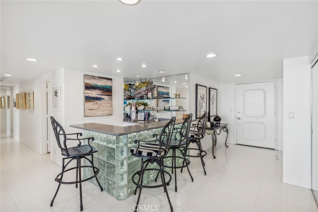 601 Lido Park Drive 2E