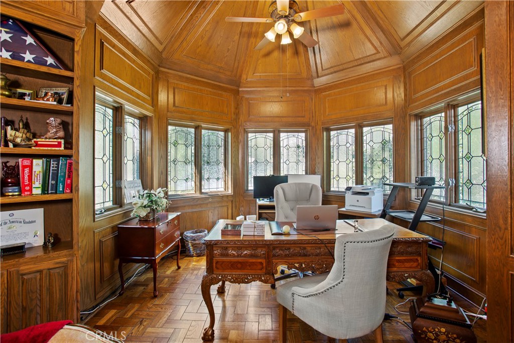 30821 Hunt Club Drive
