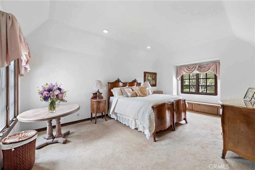 30821 Hunt Club Drive