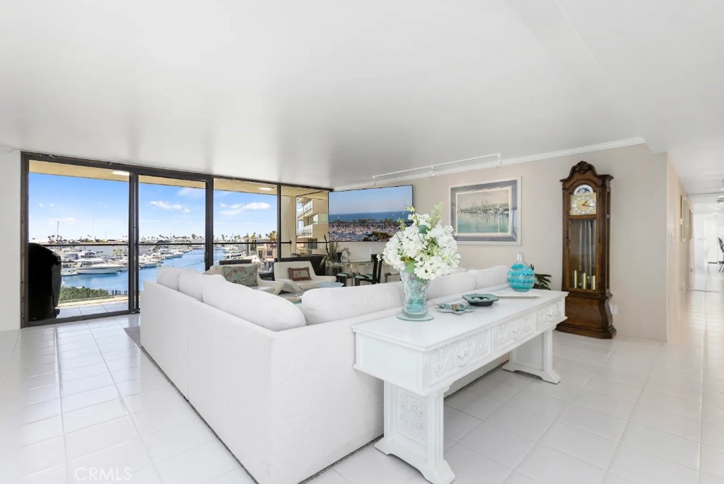 601 Lido Park Drive 2E