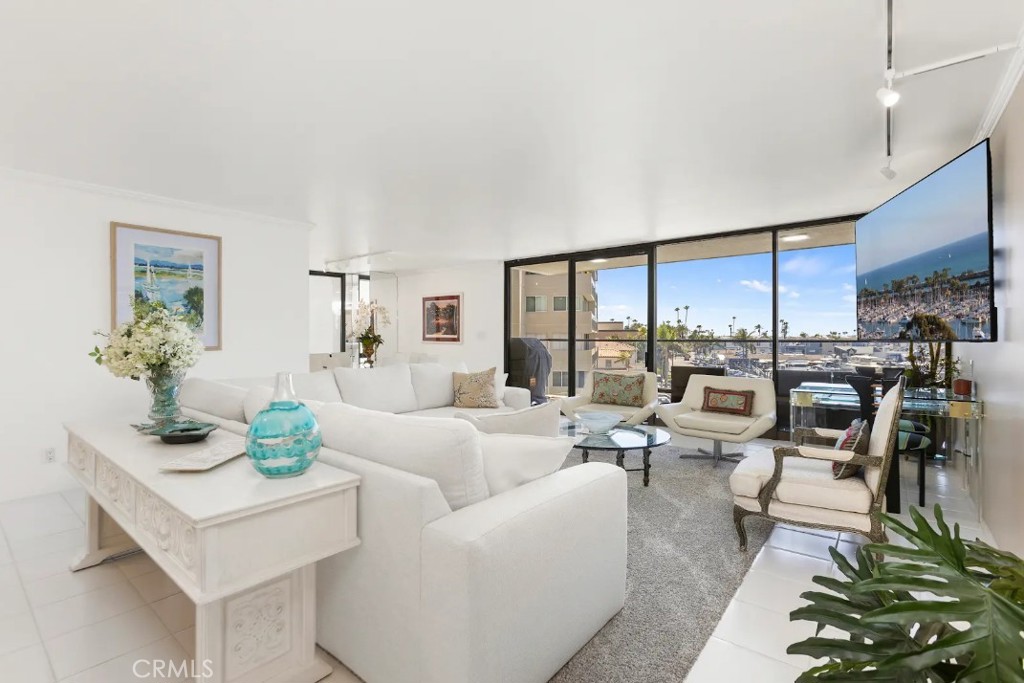 601 Lido Park Drive 2E