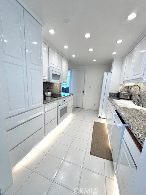 601 Lido Park Drive 2E