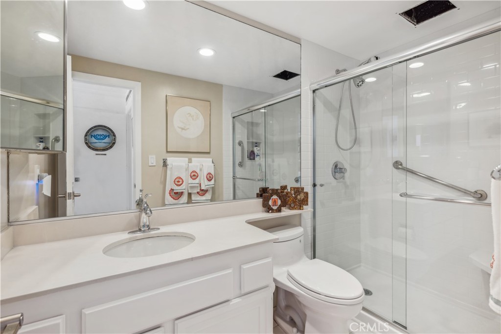 601 Lido Park Drive 2E