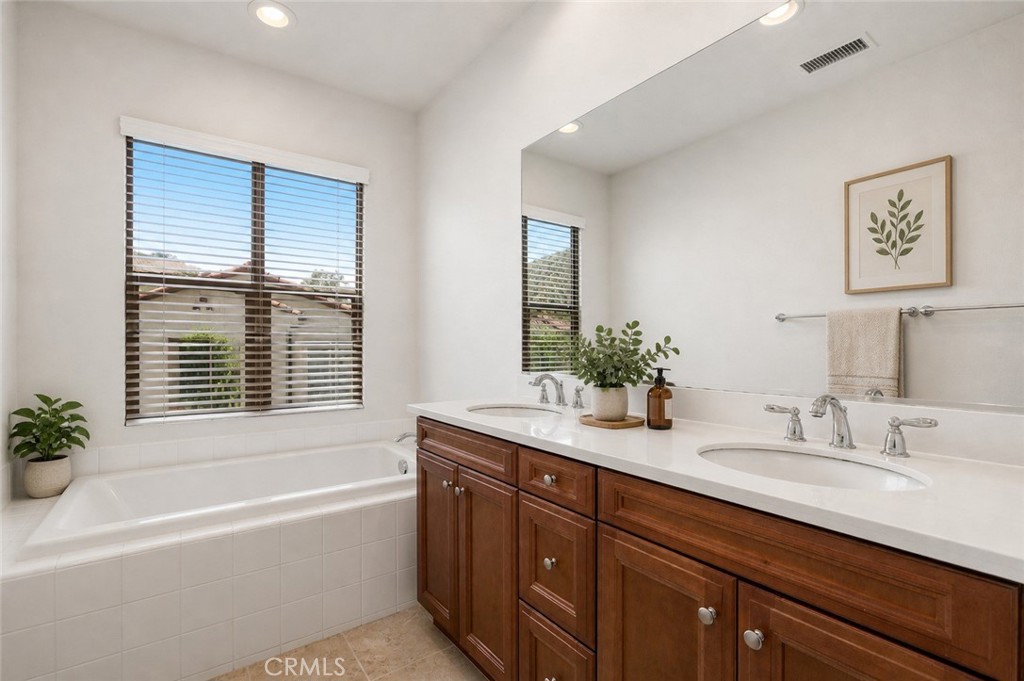 28277 Via Del Mar