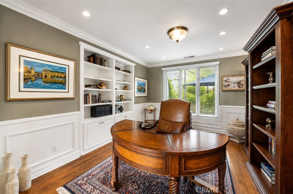 22187 Westcliff