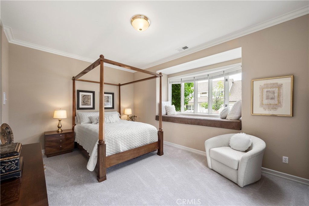 22187 Westcliff
