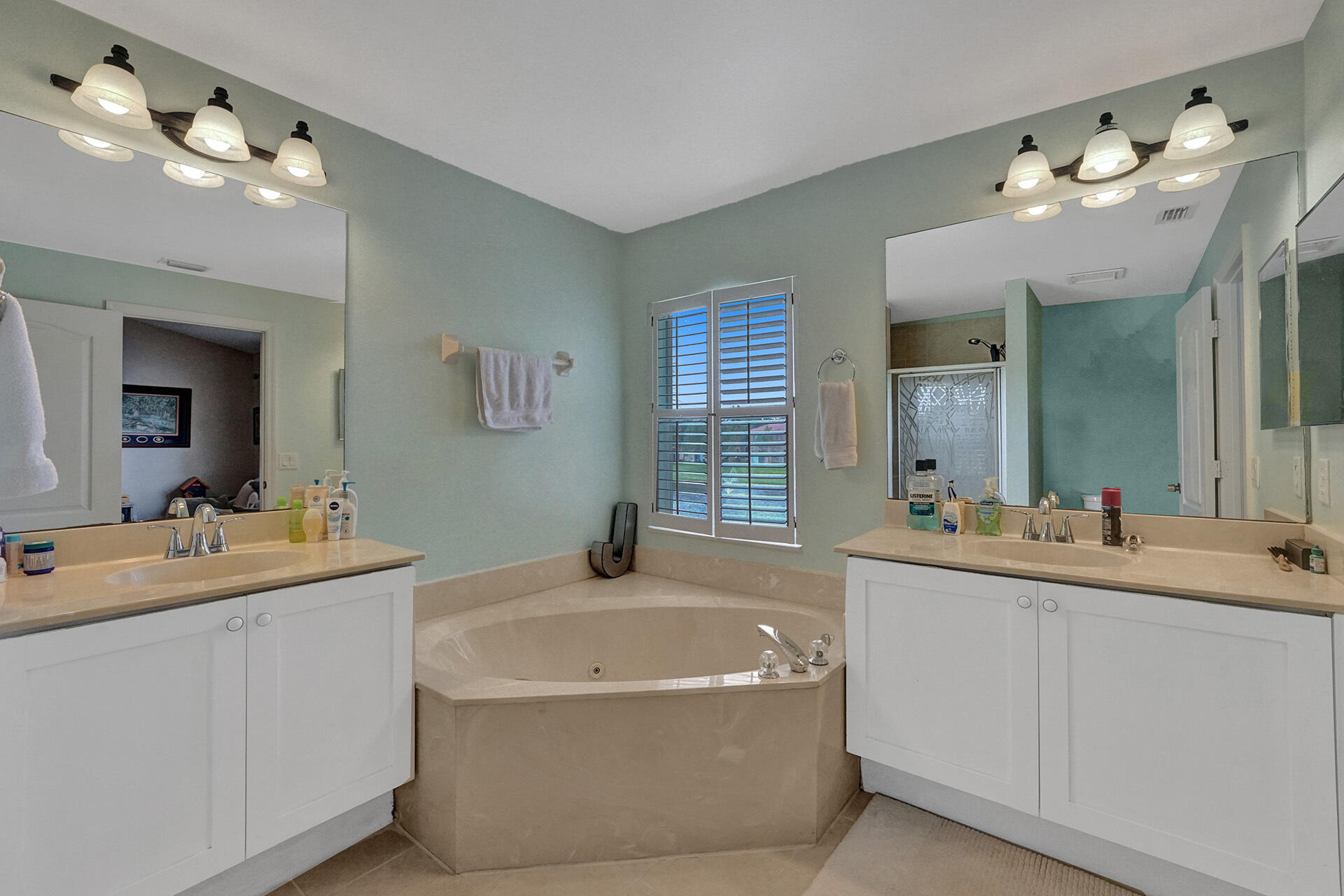 254 RIVER BLUFF Lane