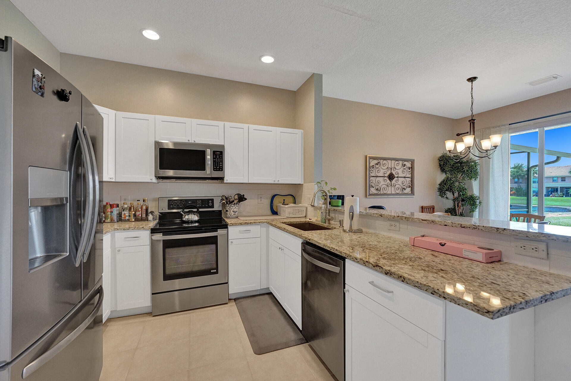 254 RIVER BLUFF Lane