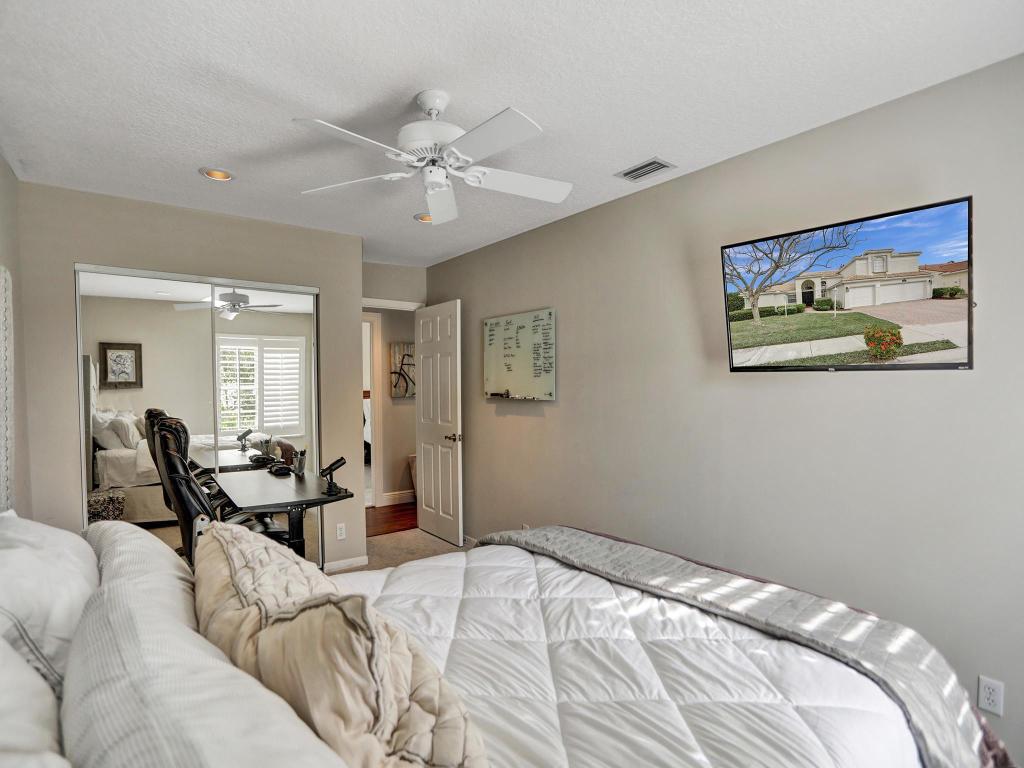 10256 Allamanda Circle