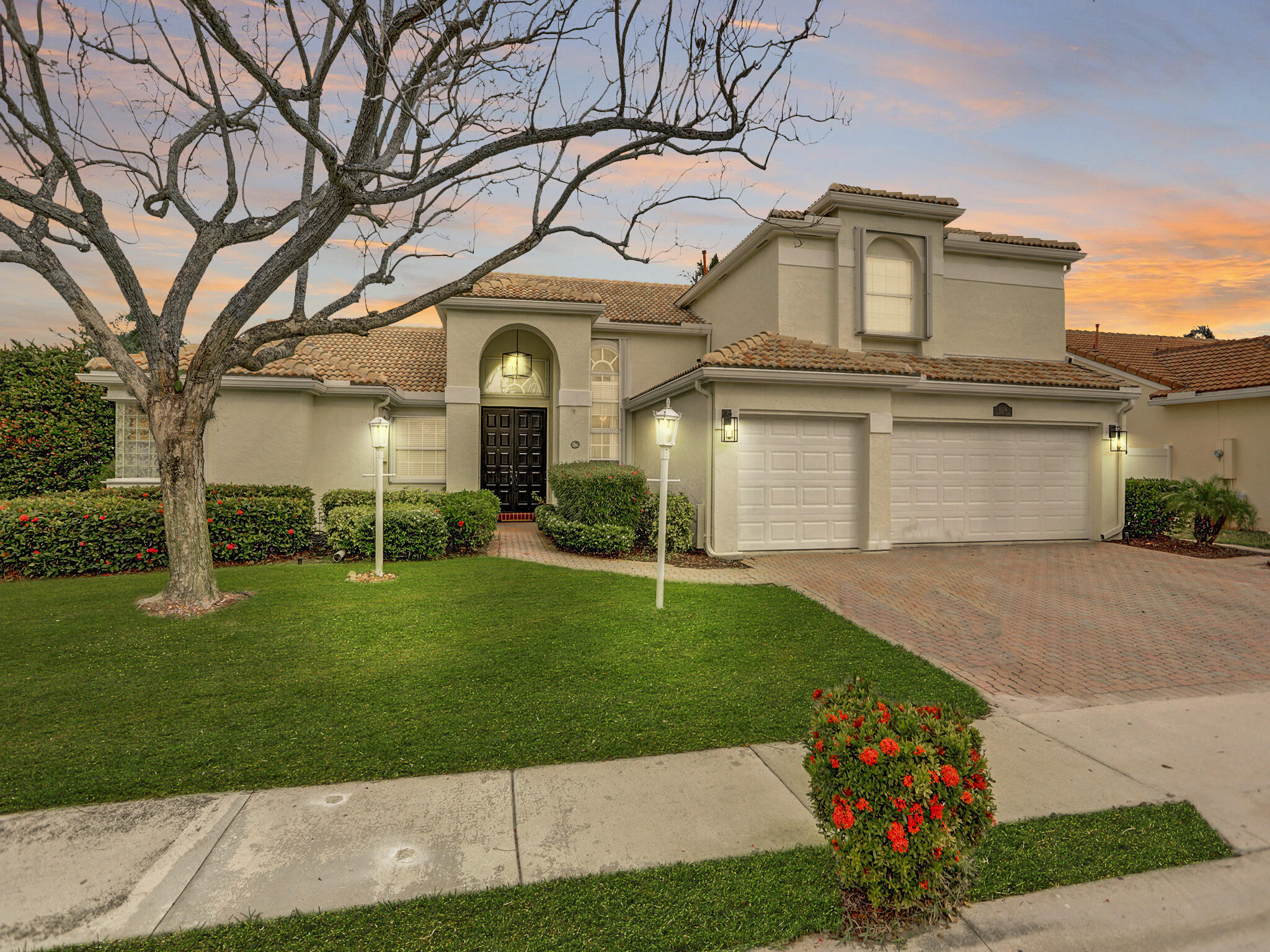 10256 Allamanda Circle