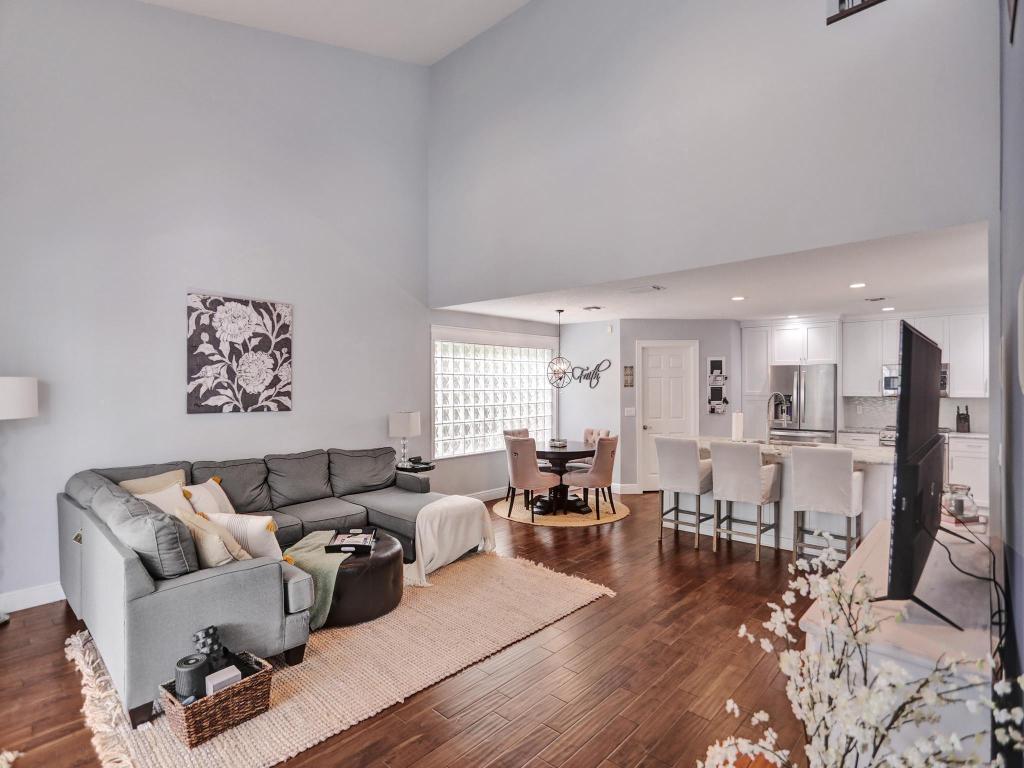 10256 Allamanda Circle