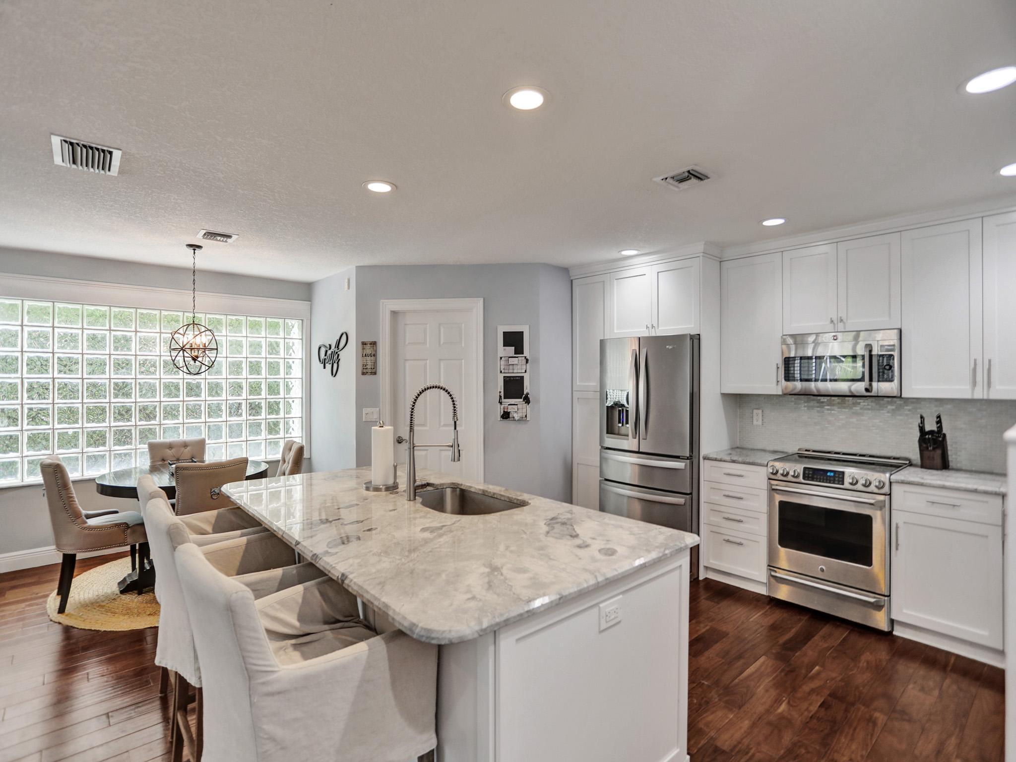 10256 Allamanda Circle