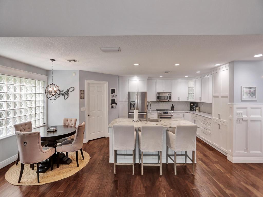 10256 Allamanda Circle