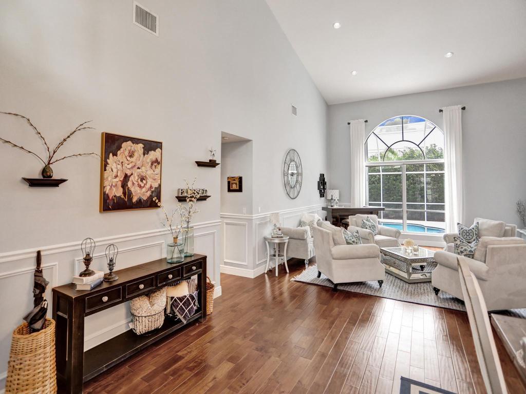 10256 Allamanda Circle