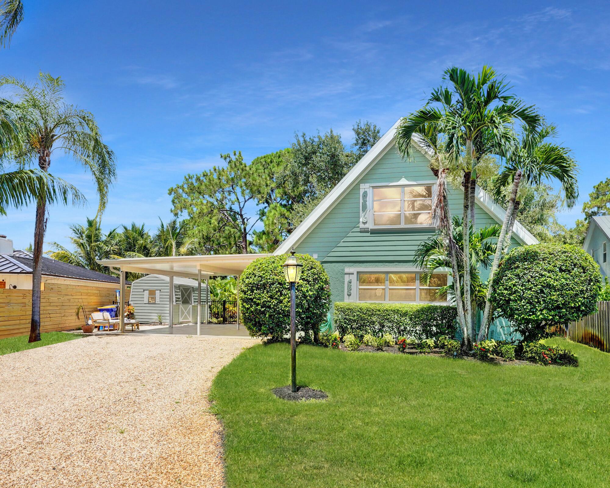 1407 SW Peninsula Lane