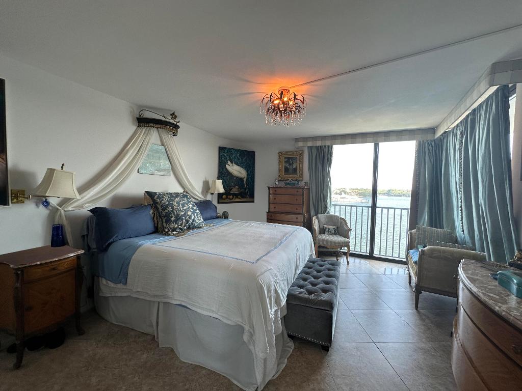 1200 S Flagler Drive 802