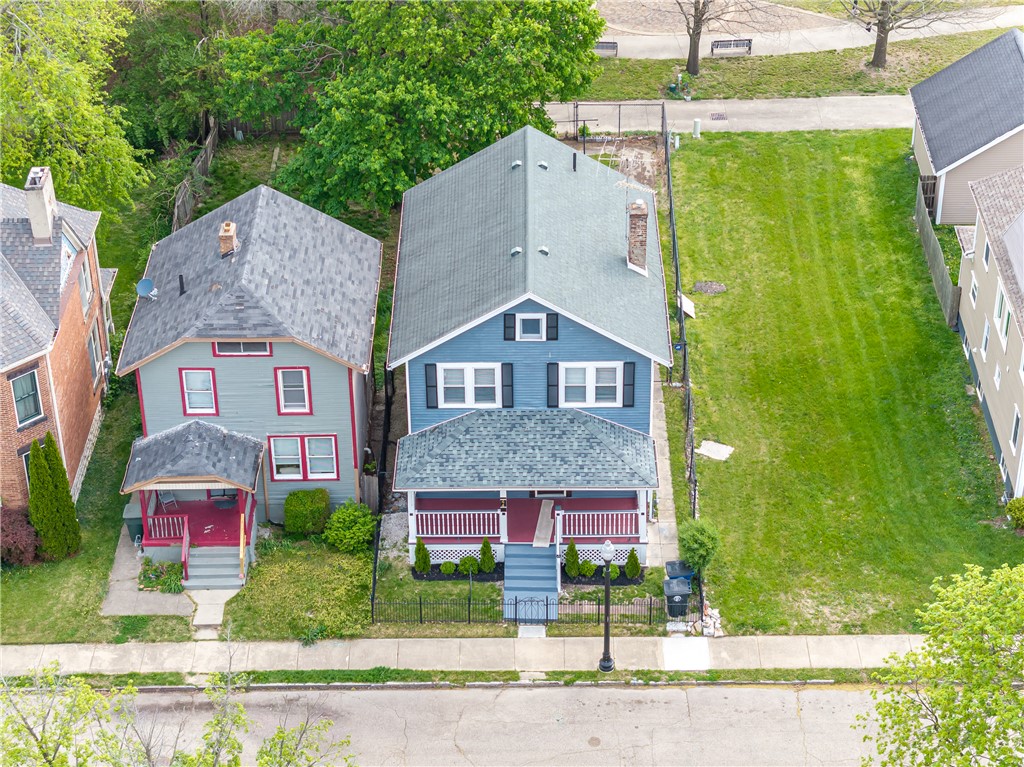 44 Horace Street