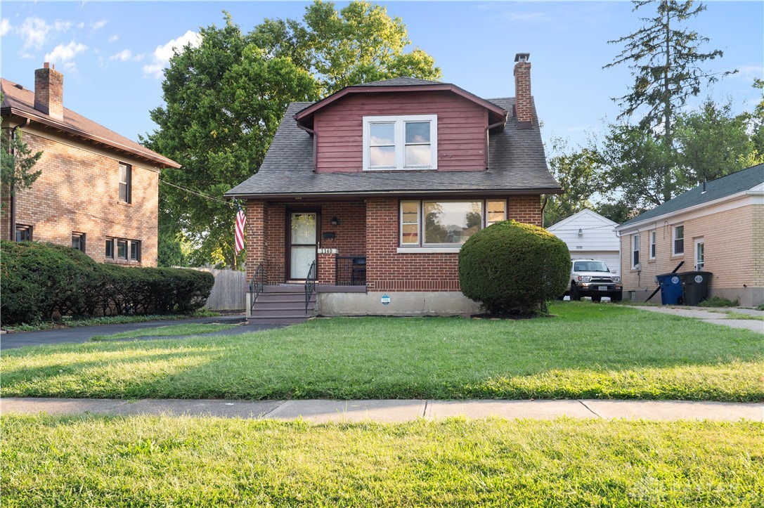 1140 Croyden Drive