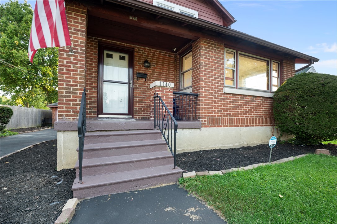 1140 Croyden Drive