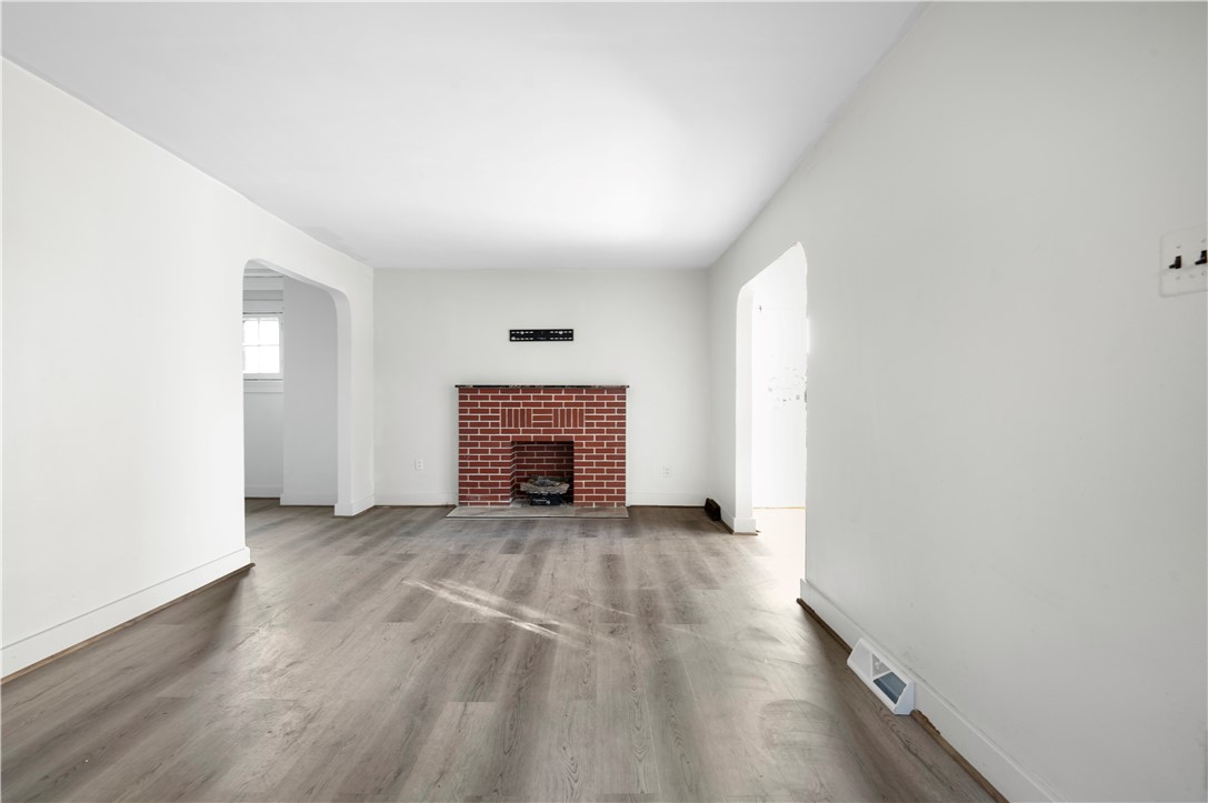 1140 Croyden Drive
