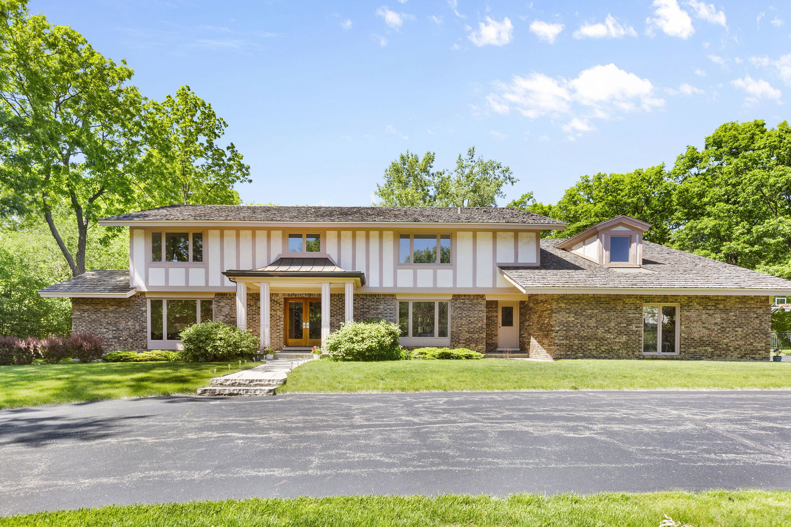 868 McCormick Drive