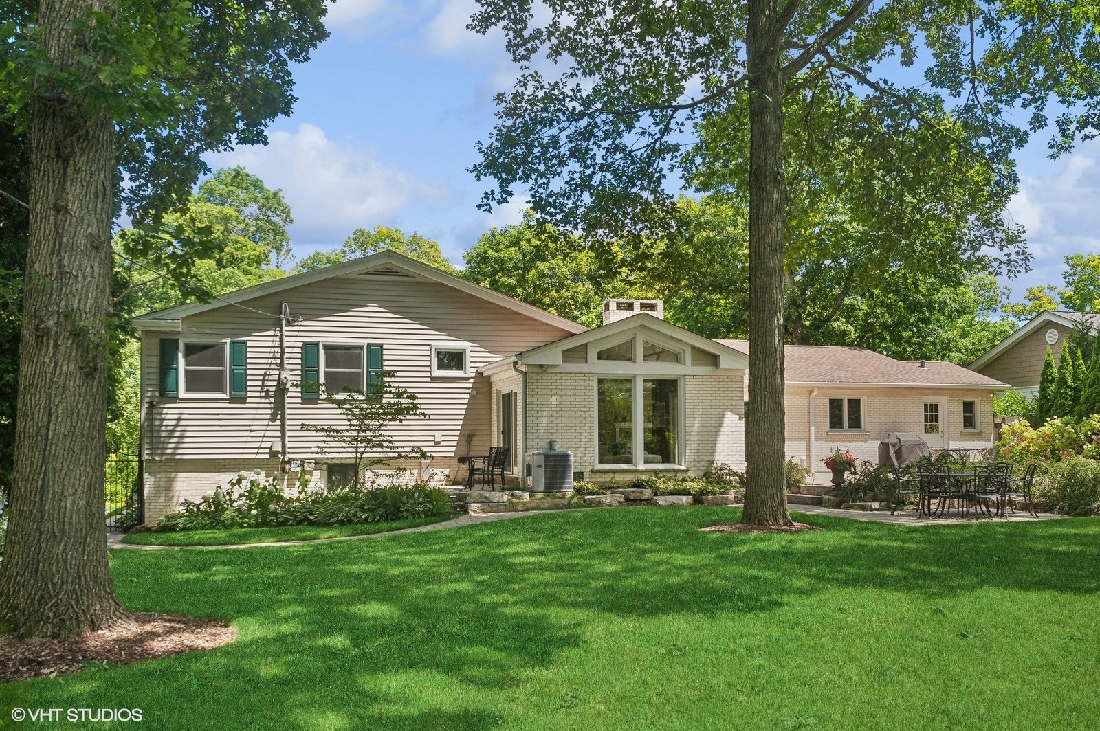 440 Beverly Place