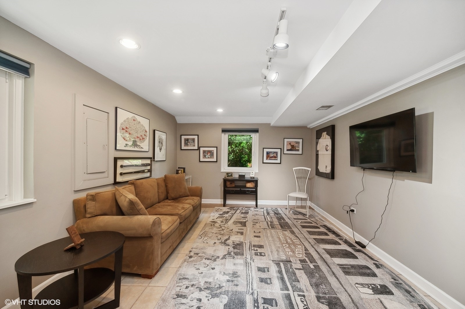 440 Beverly Place