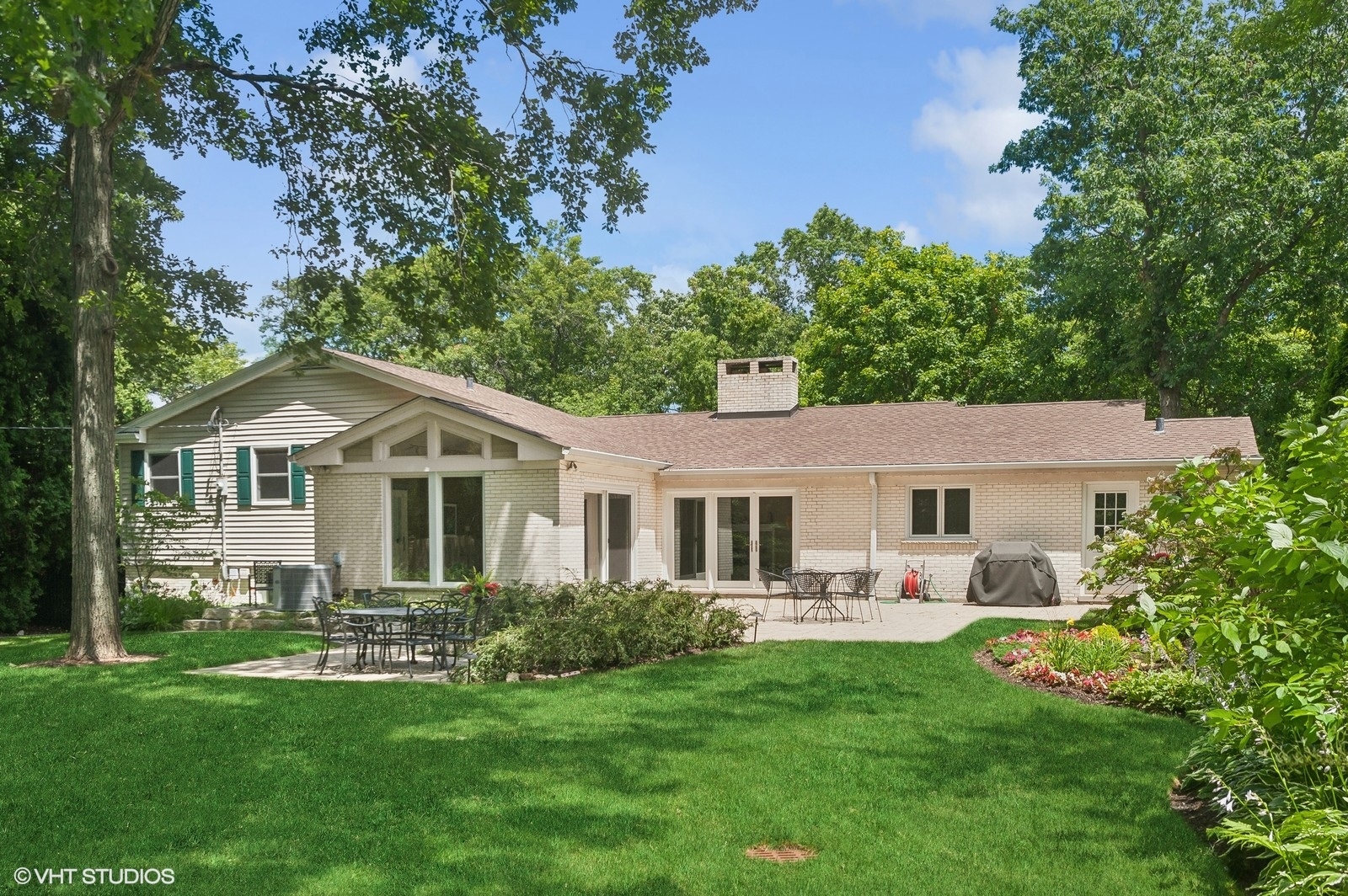440 Beverly Place