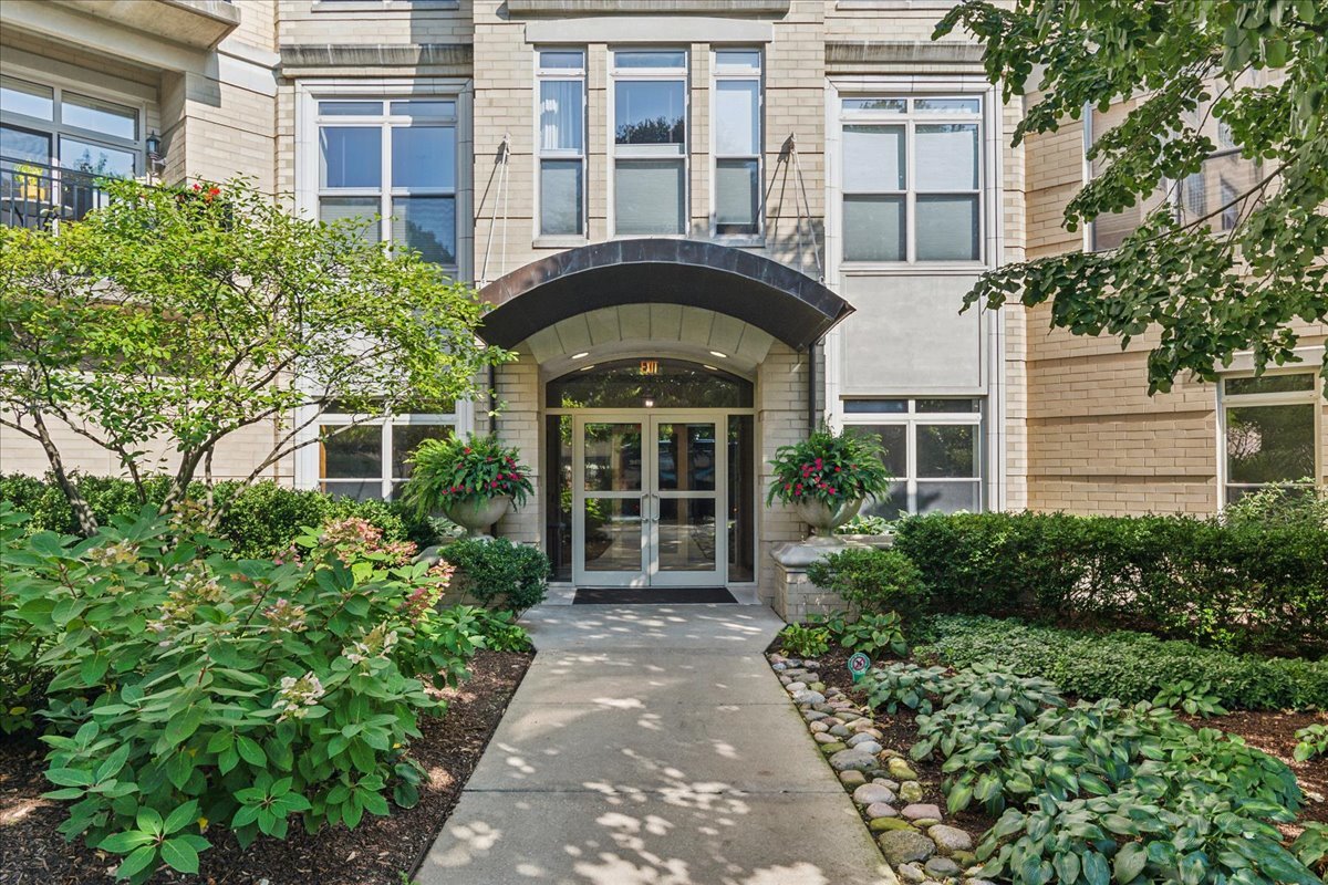 3535 Patten Road Unit: 1B