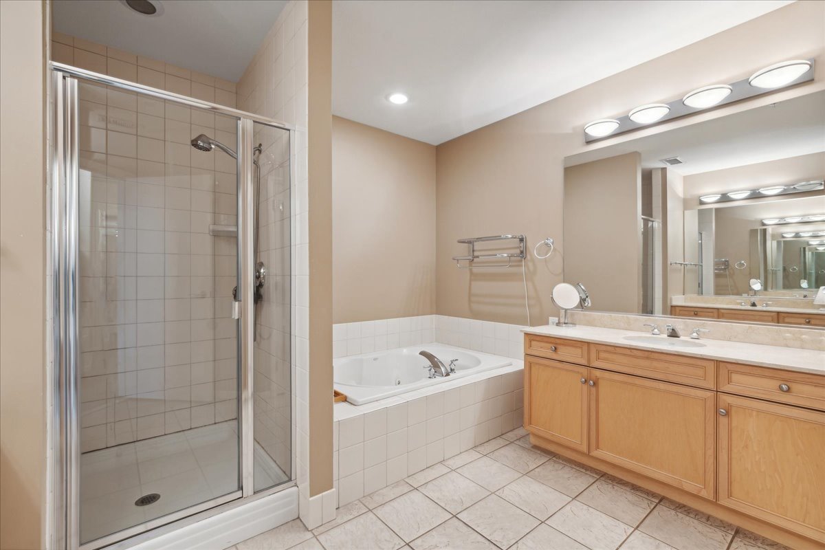 3535 Patten Road Unit: 1B
