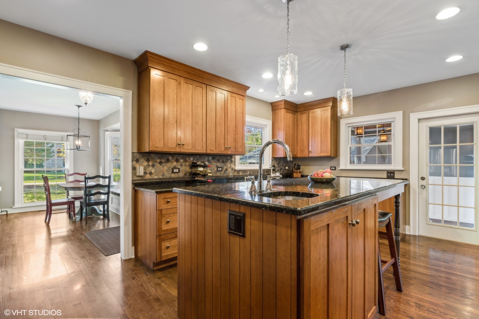 306 E Center Avenue