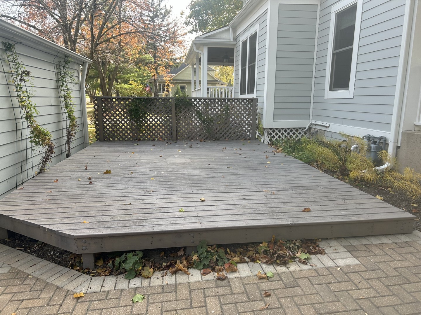 162 E Woodland Road
