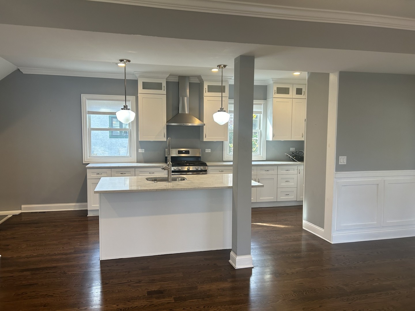 162 E Woodland Road