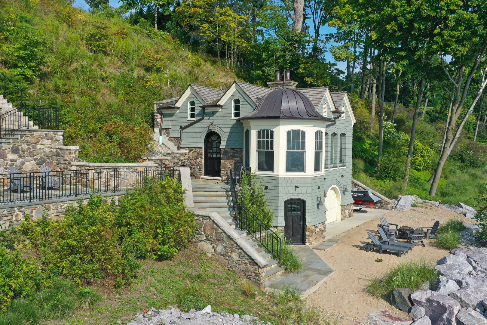 347 Bluffs Edge Drive