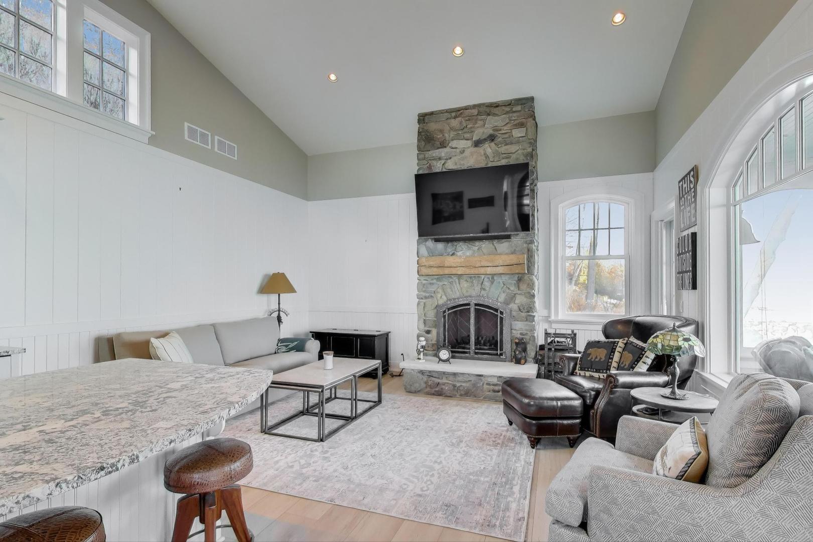 347 Bluffs Edge Drive