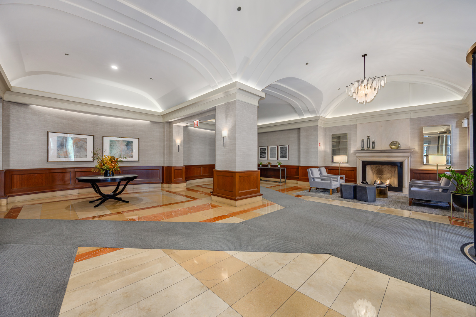 25 E Superior Street Unit: 1301
