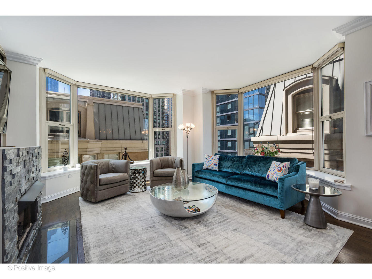 25 E Superior Street Unit: 1301