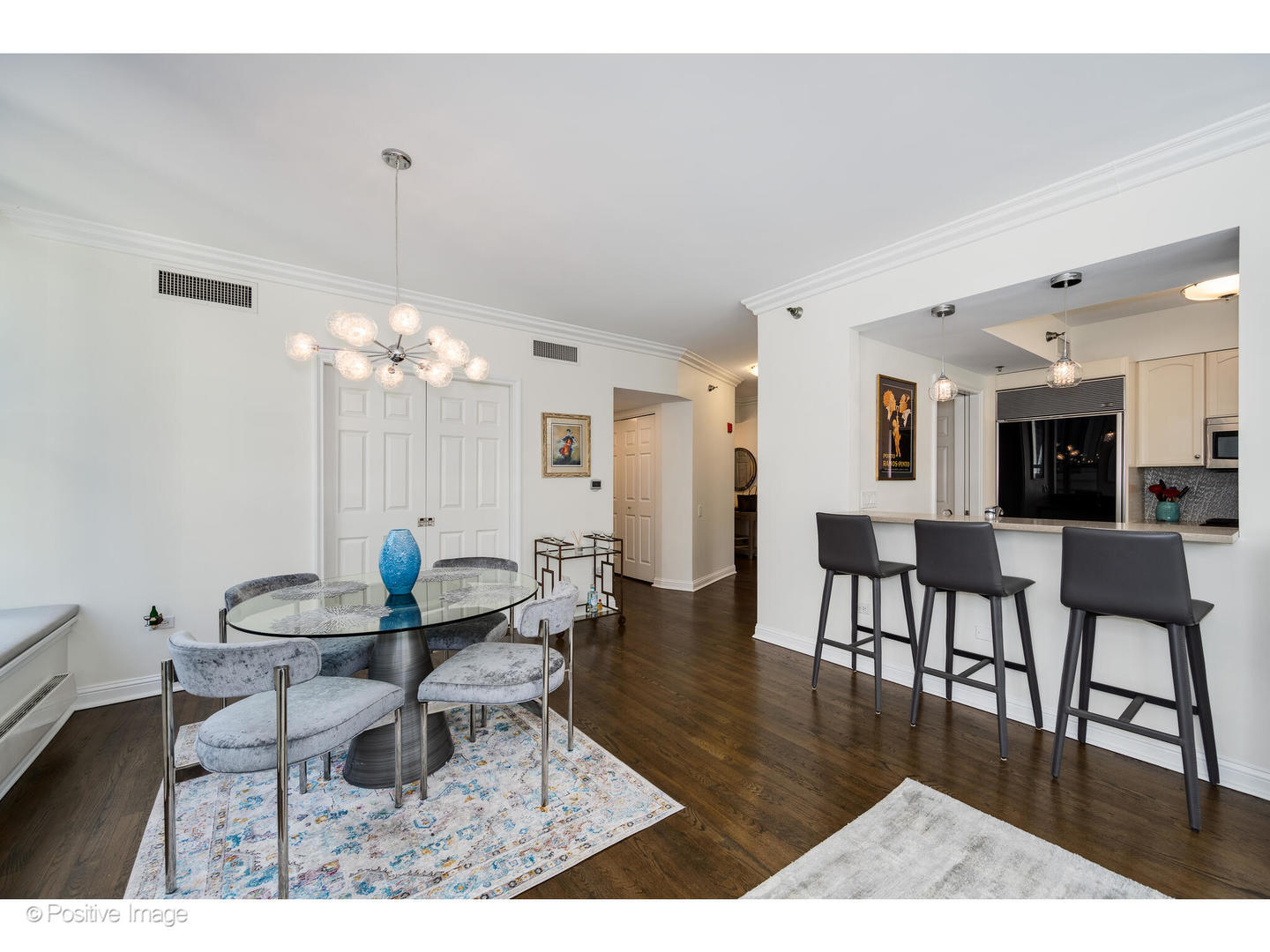 25 E Superior Street Unit: 1301