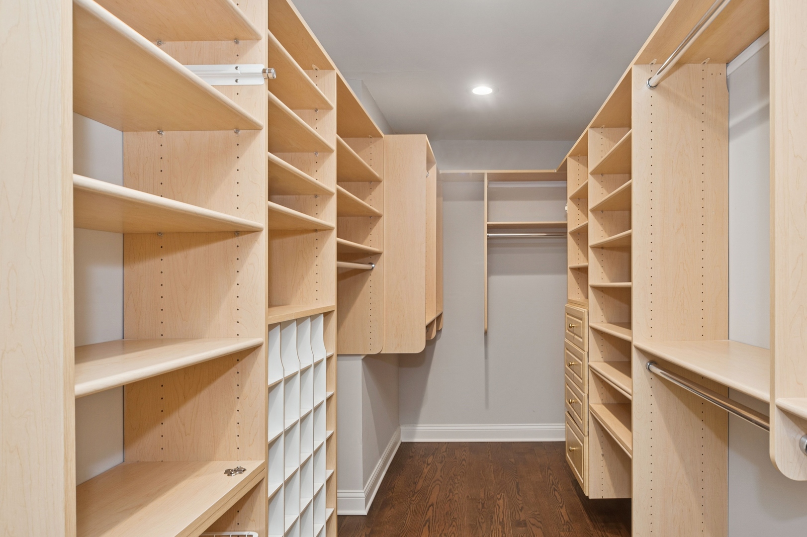 600 Broadsmoore Drive