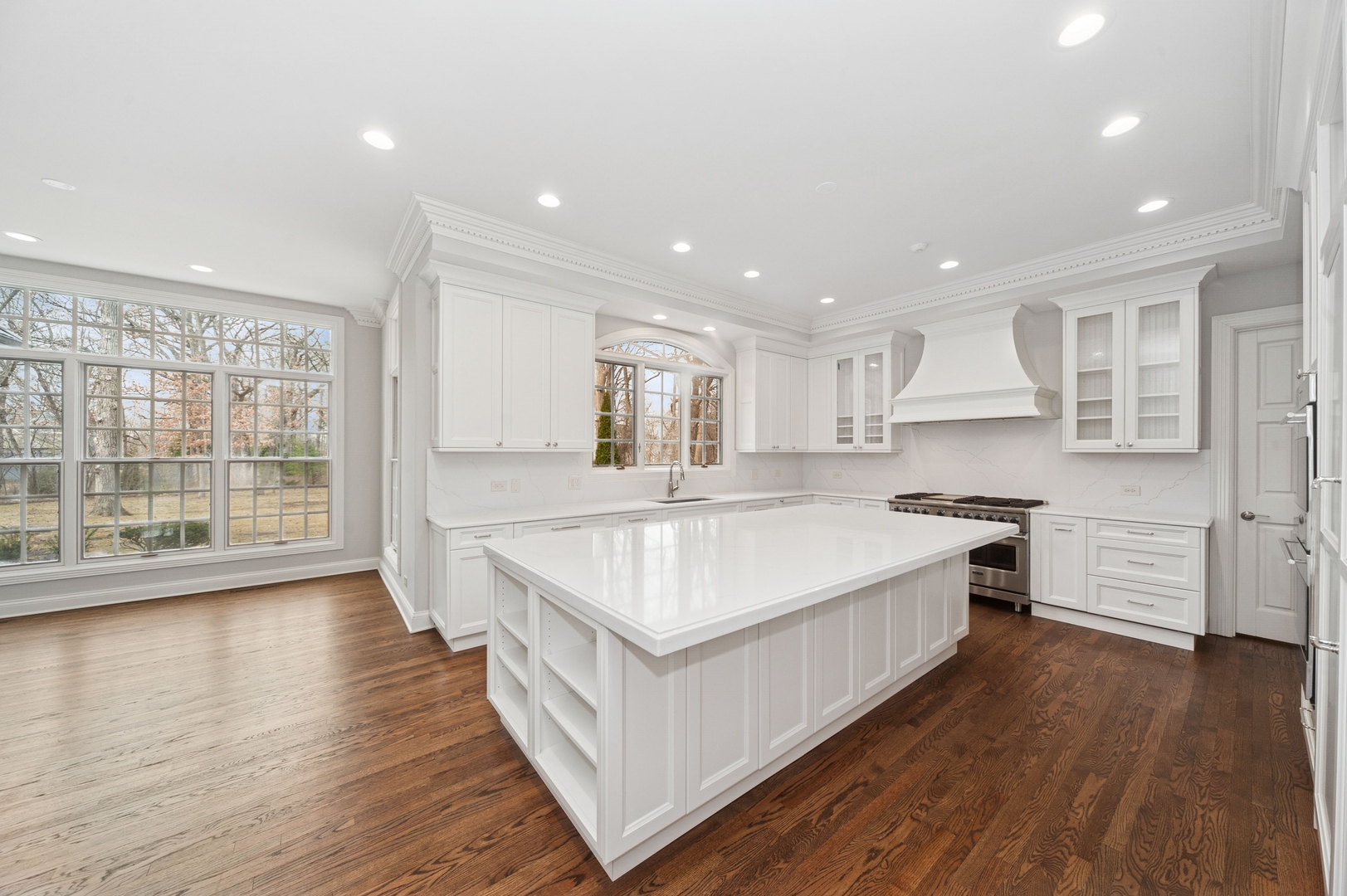 600 Broadsmoore Drive