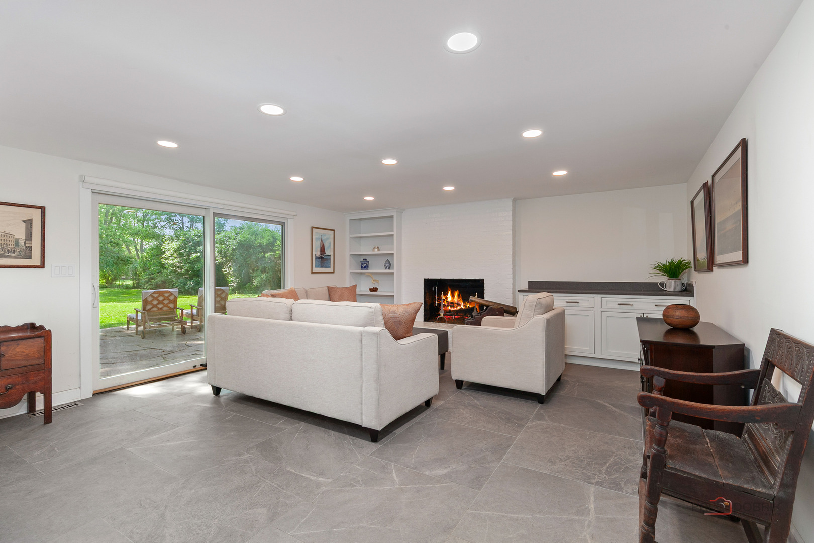 560 Golf Lane