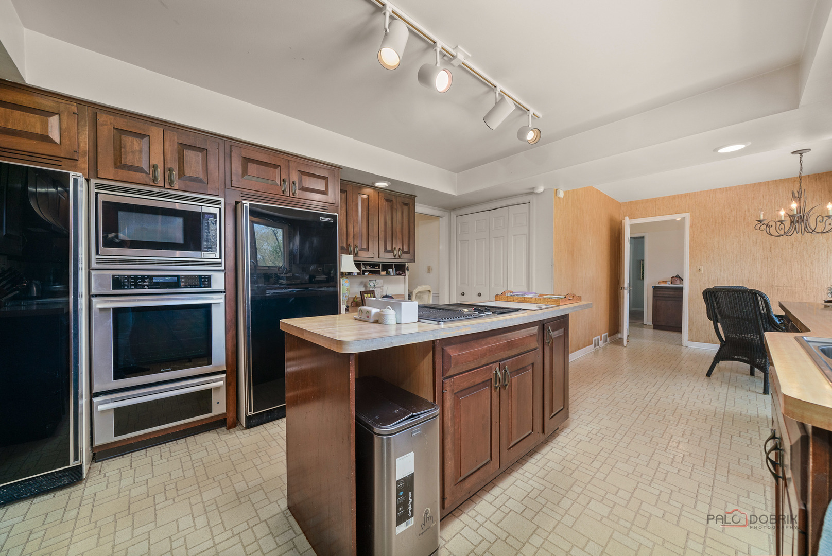 37 Forest Hills Road