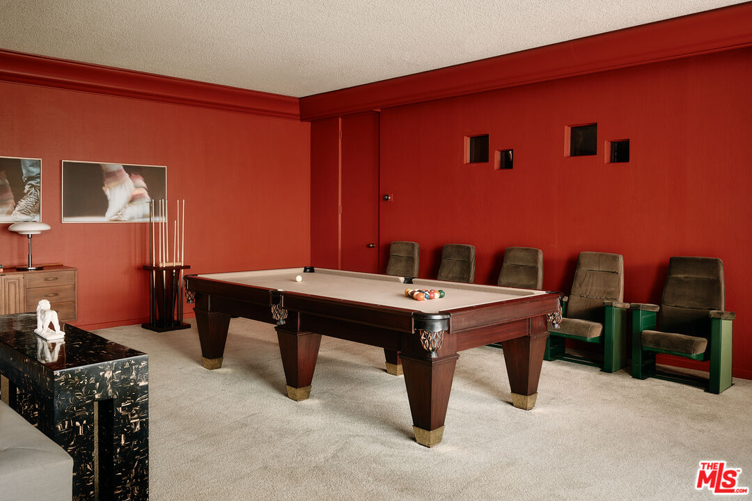1117 N Beverly Dr