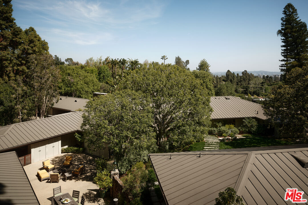 1117 N Beverly Dr