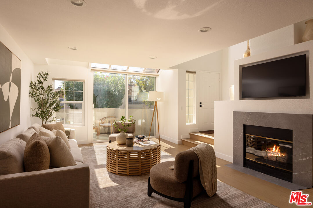 4240 Lost Hills Rd Unit: 602