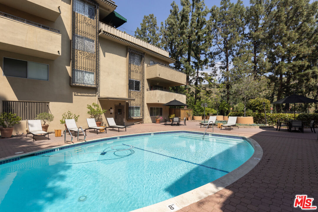 6708 Hillpark Dr Unit: 302