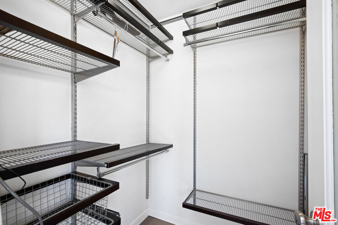 432 S Hamel Rd Unit: 302