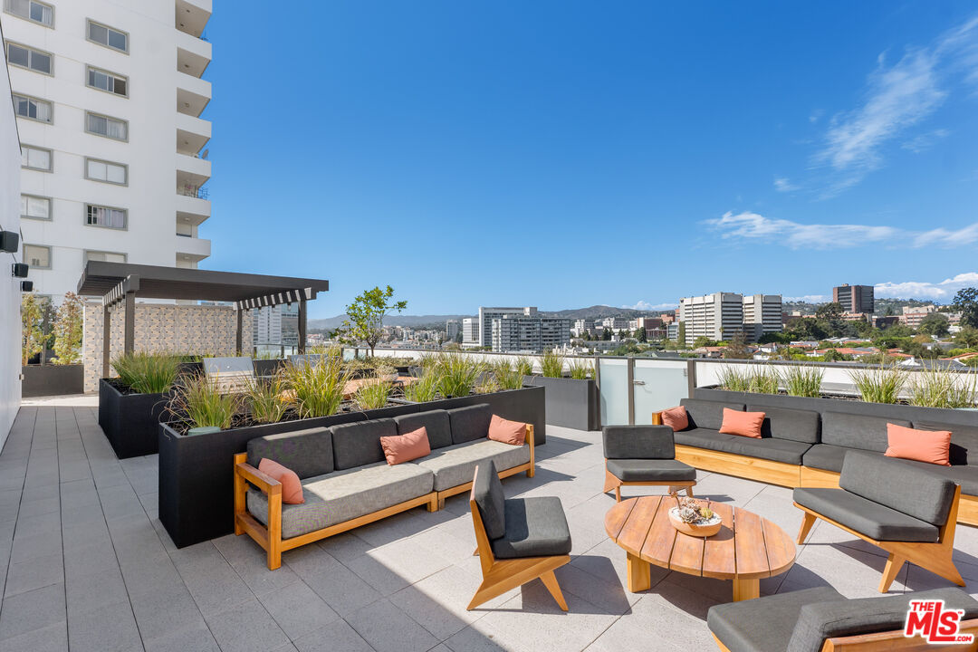 10777 Wilshire Blvd Unit: 603