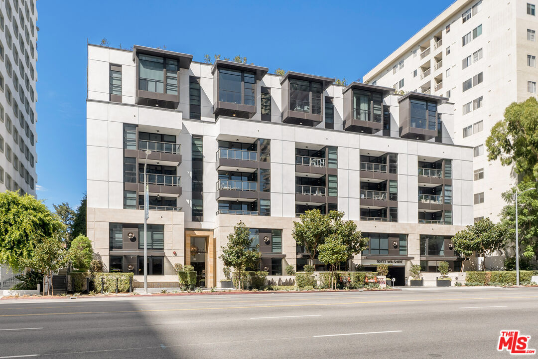 10777 Wilshire Blvd Unit: 603